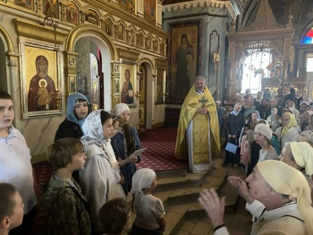 Праздничное богослужение в Иоанно – Предтеченком соборе г. Зарайска