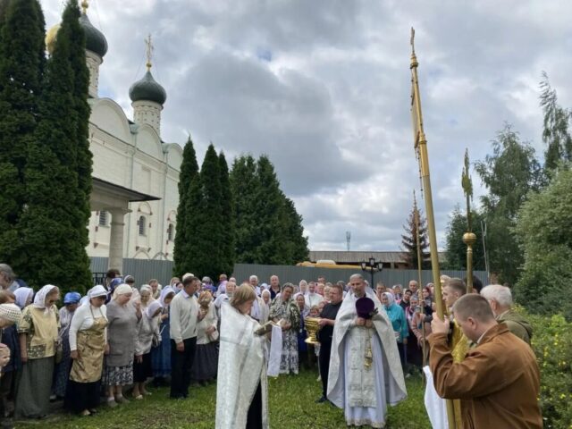 Праздничное богослужение в Иоанно – Предтеченском соборе г. Зарайска