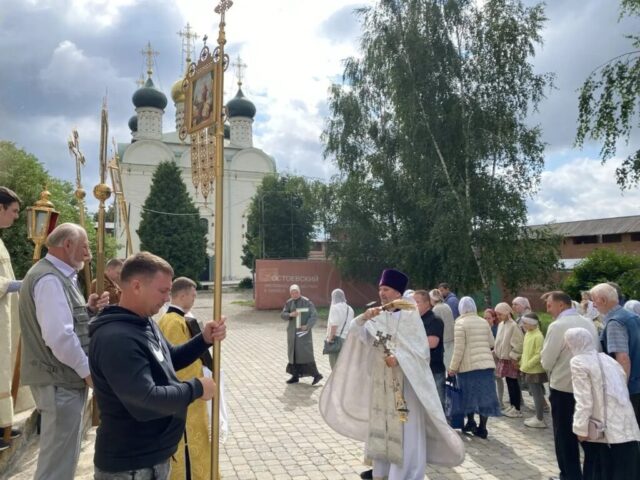 Праздничное богослужение в Иоанно – Предтеченском соборе г. Зарайска