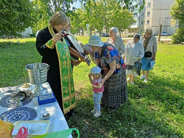 Праздничное богослужение в храме прп. Сергия Радонежского пос. Масловский