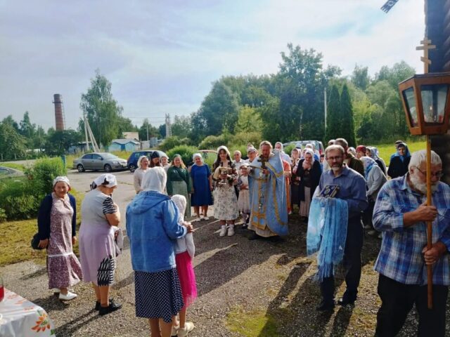 Праздничное богослужение в Скорбященском храме с. Макеево