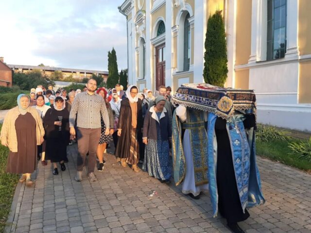 Праздничные богослужения