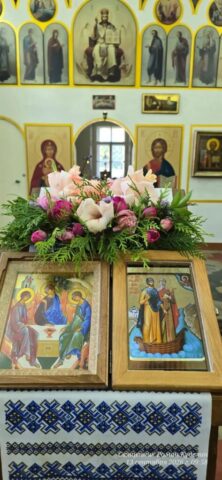 Божественная литургия в Троицком храме г. Зарайска
