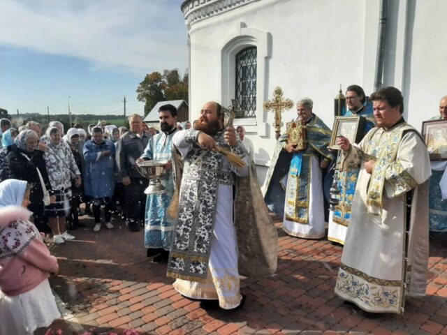 Престольный праздник в Богородицерождественских храмах д. Радушино