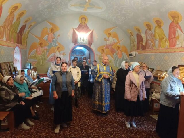 Престольный праздник в храме Владимирской иконы Божией Матери д. Летуново
