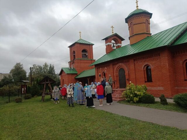 Престольный праздник в храме Владимирской иконы Божией Матери д. Летуново