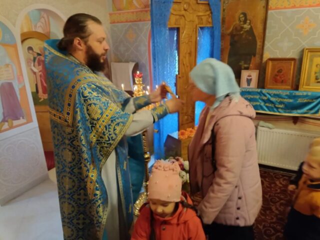 Престольный праздник в храме Владимирской иконы Божией Матери д. Летуново