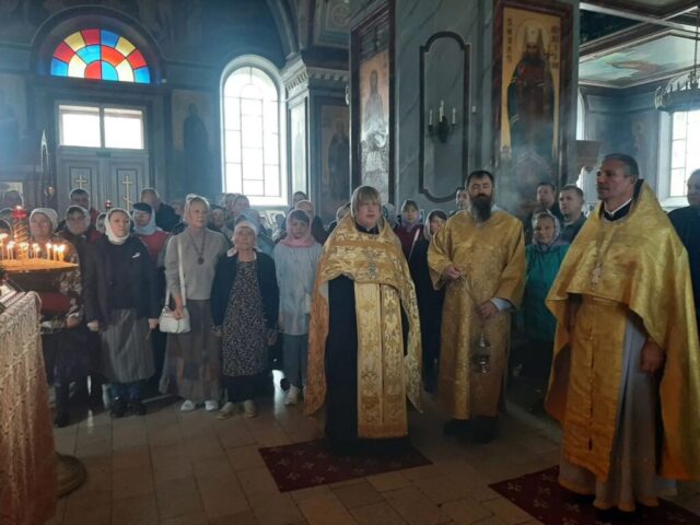 Божественная литургия в Иоанно-Предтеченском соборе