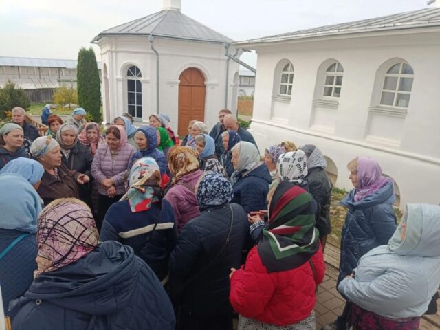 5Паломническая поездка прихожан Успенского храма д. Рожново