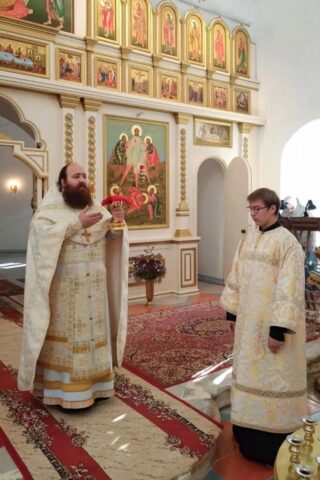 Богослужение в Преображенском храме с. Спас-Дощатый